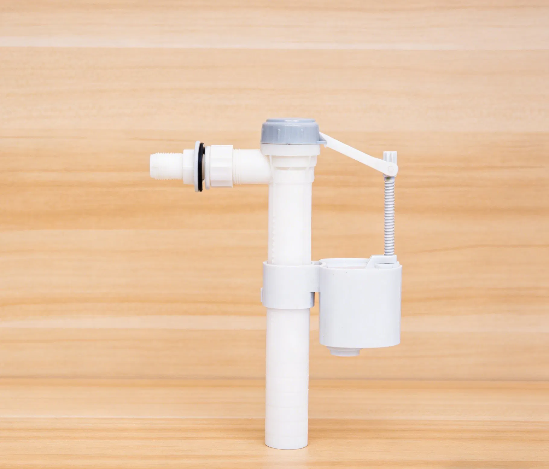 Heavy-Duty 3/8'' Plastic Inlet Valve - Essential Fitting for Cistern Flush Mechanism Maintenance