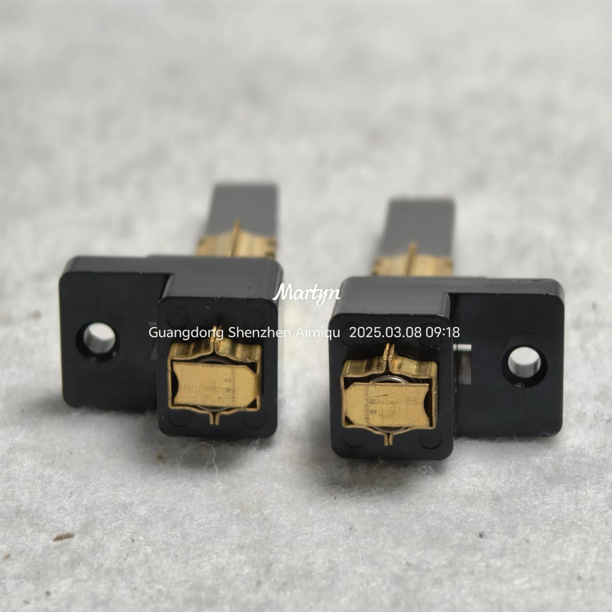 Supply All Kinds of Vacuum Cleaners, Dyson Suction Motors, Mechanical Brushes, Carbon Brushes