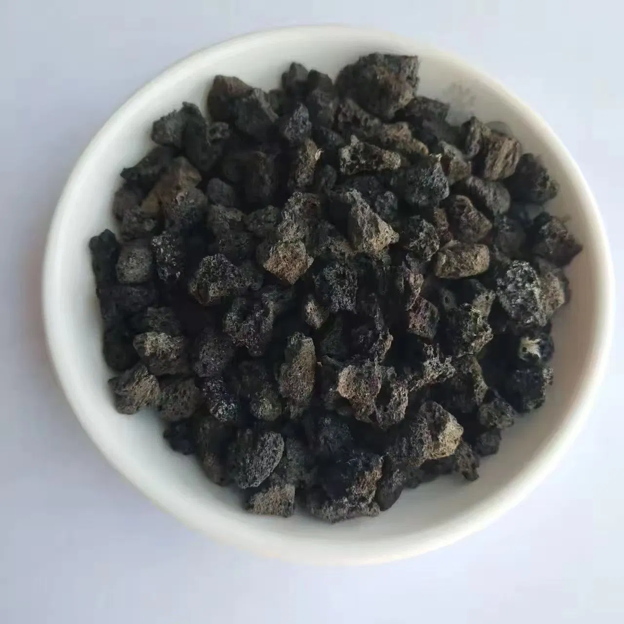 Factory Wholesale Black and Red Volcanic Rock Natural Granules for Gardening, Wastewater Treatment, Volcanic Stone Filter Material