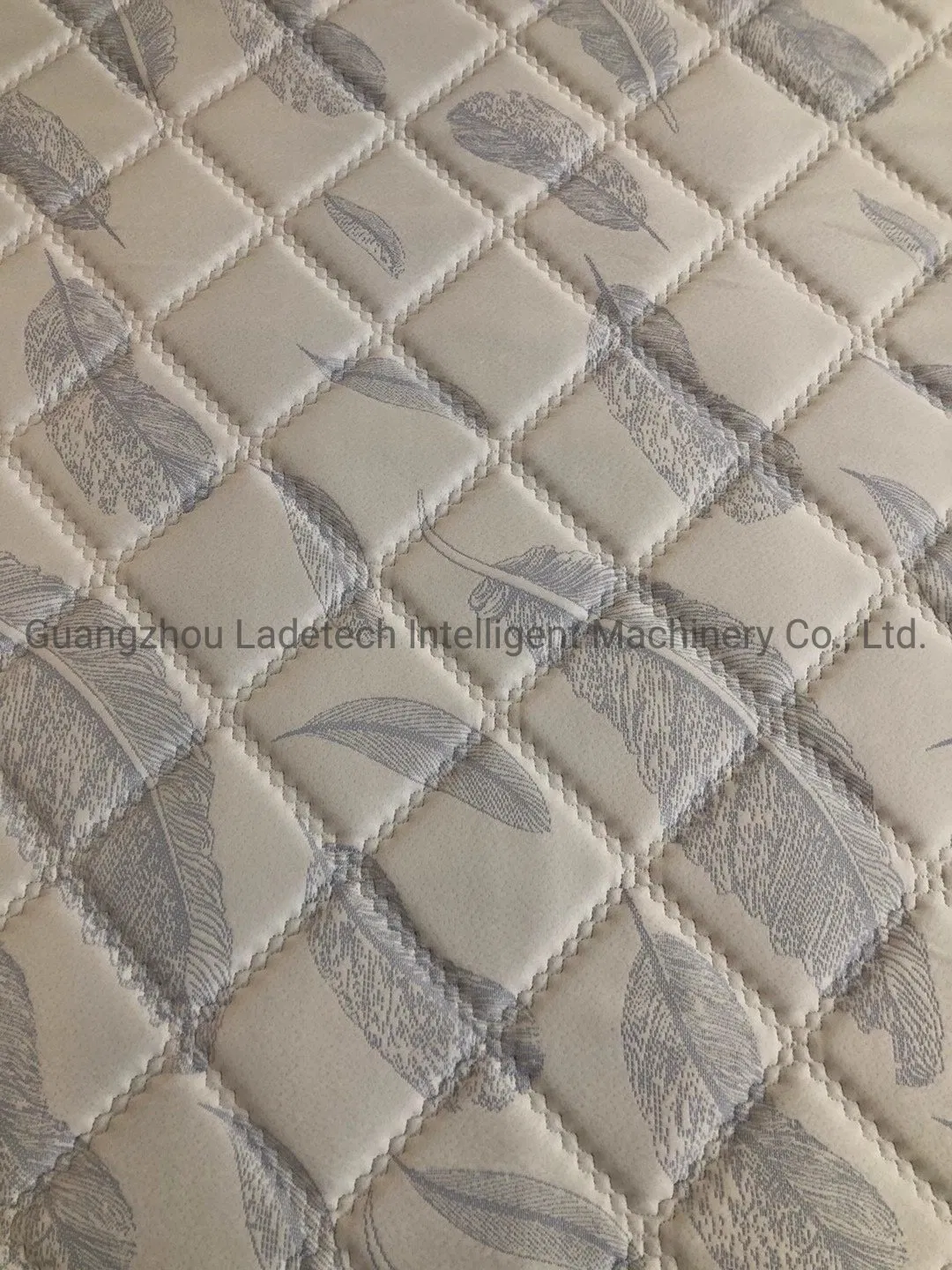 High Quality Mattress Knitted Topper Quilted Fabric With Multineedle Or Single Needle Pattern