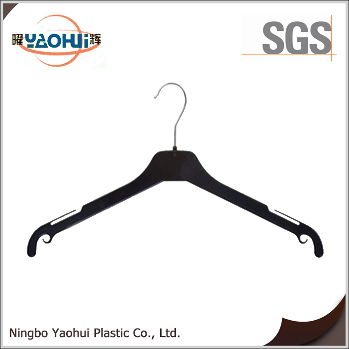 Hanger with Metal Hook (3404-26)