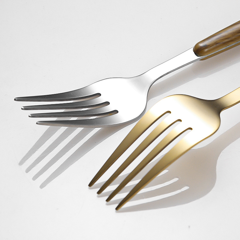 Luxurious Stainless Steel Cutlery Set for Special Occasions