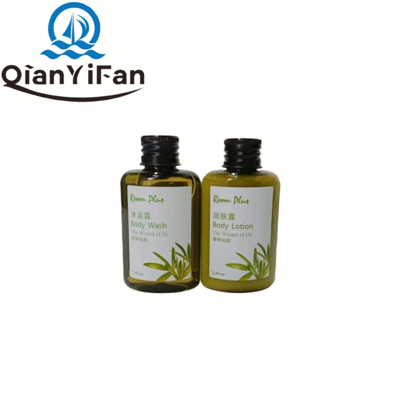 Room Plus Wizard of Oz Shampoo, Conditioner, Body Wash, Body Lotion in 40ml Portable Travel Bottle