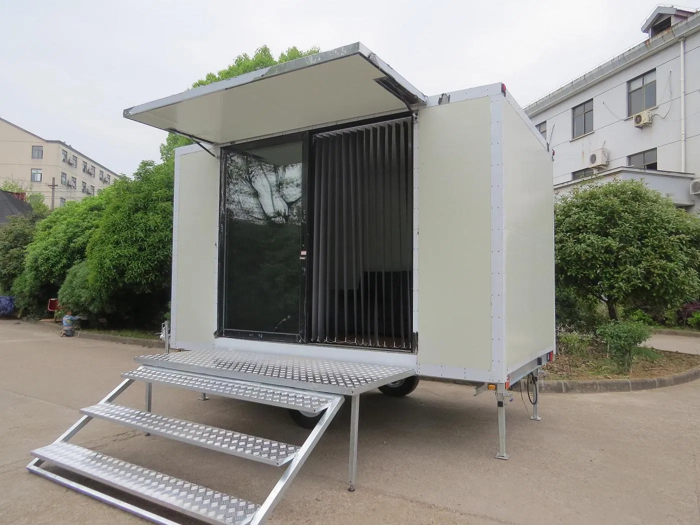 Mobile Cabin for Resort Hotel Room Affordable Small Cottages Tiny House on Wheels