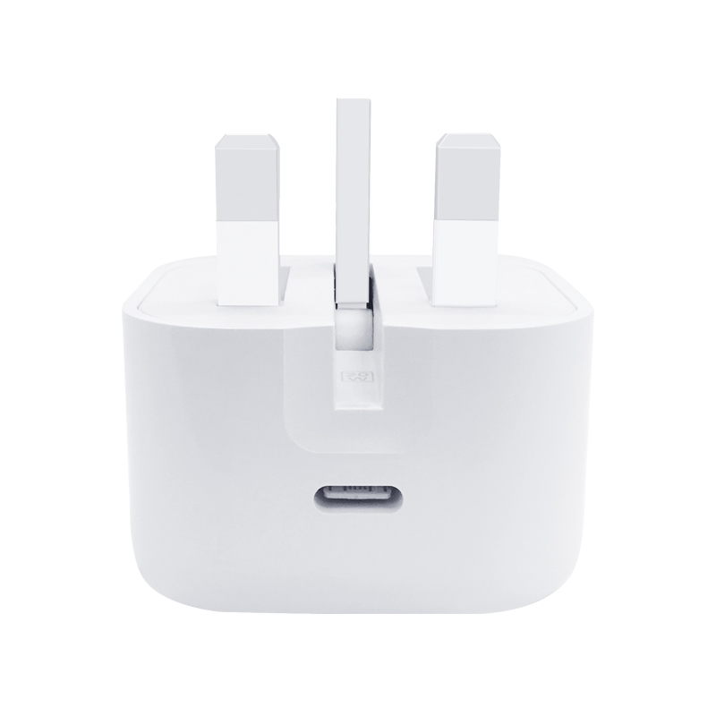 Hot Sell Universal UK Socket Fast Charging for Phone Chargers Pd 20W USB-C Power Adapater