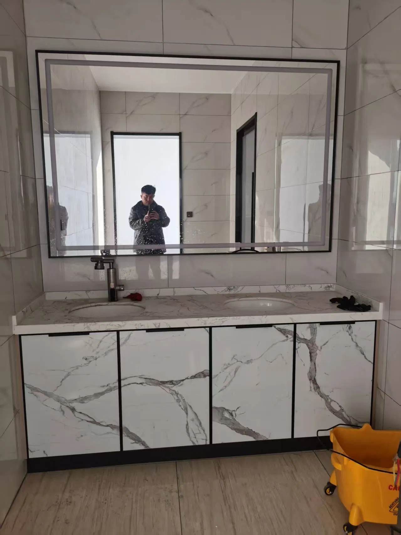 High Tempered, Fire Prevention, Waterproof, Sun Protection, High Temperature Resistance Color Glazing Glass for Furniture