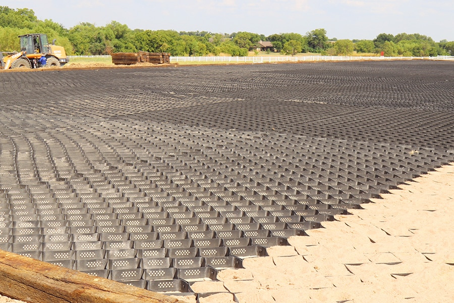 50mm 100mm 150mm Customizable HDPE Geocelda Honeycomb Structure Cell for Heavy-Duty Ground Grid and Soil Stabilization Geocell Ground Gravel Grid Manufacturer