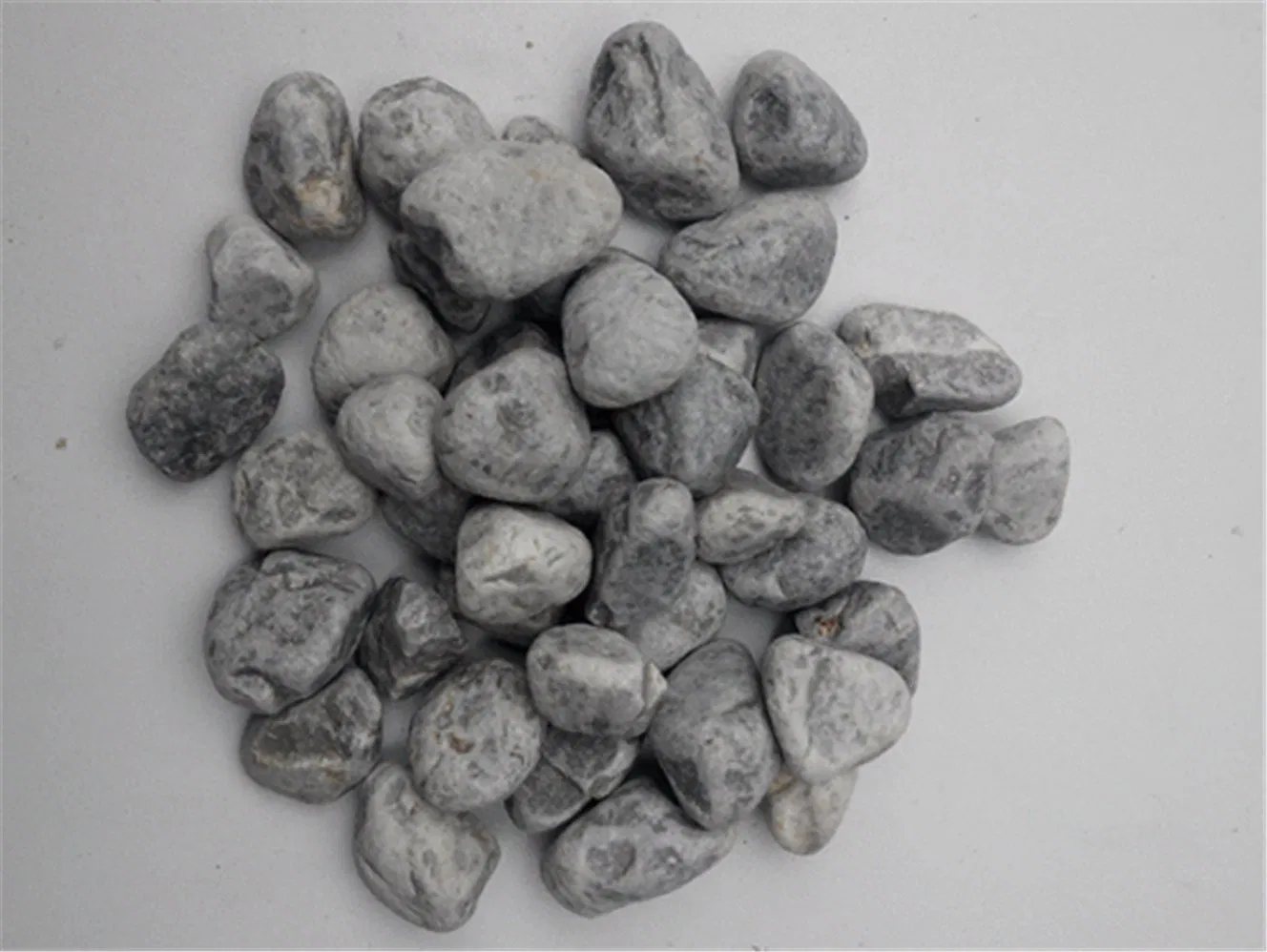 Oecan Green Machine Pebble Stone for Garden Landscape Decoration Outdoor Project