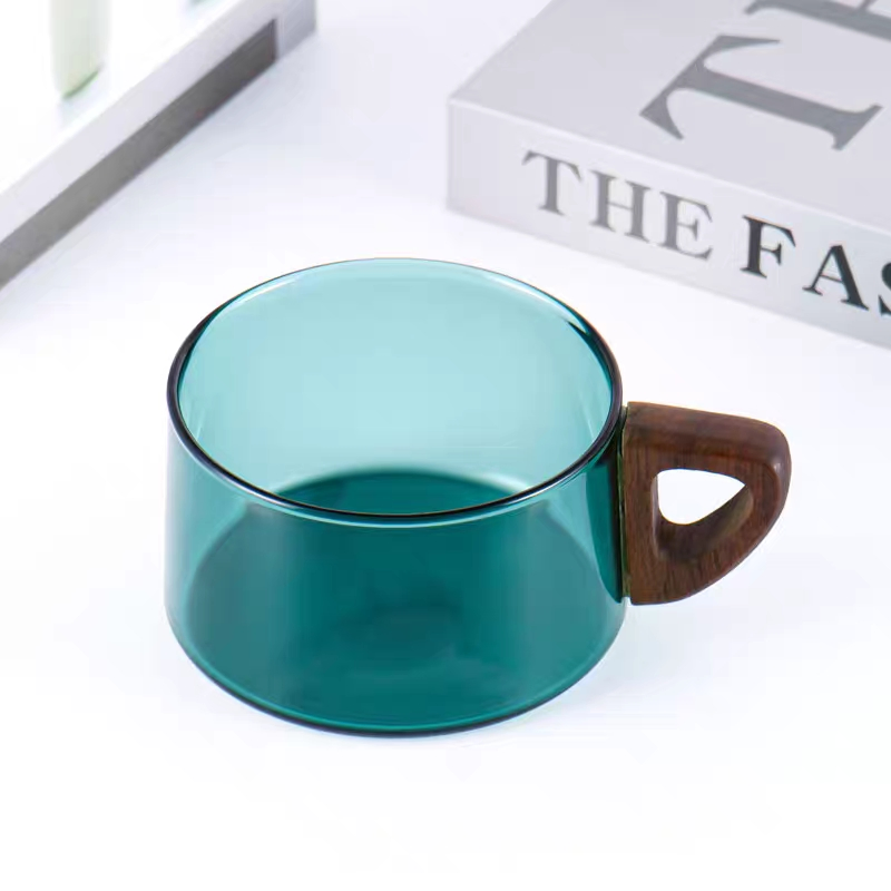 80ml 150ml 250ml 350ml Colorful Heat Resistant Single Wall Kitchenware Table Glass Tea Cup for Coffee Tea Kinds of Drinking Mug with Wooden Handle
