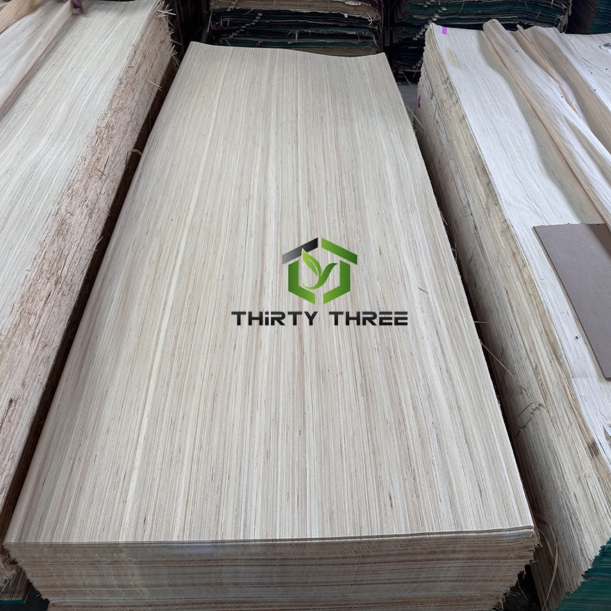 Decorative Factory Direct Sale Veneer Timber Recon Poplar Wood Veneer with High Quality