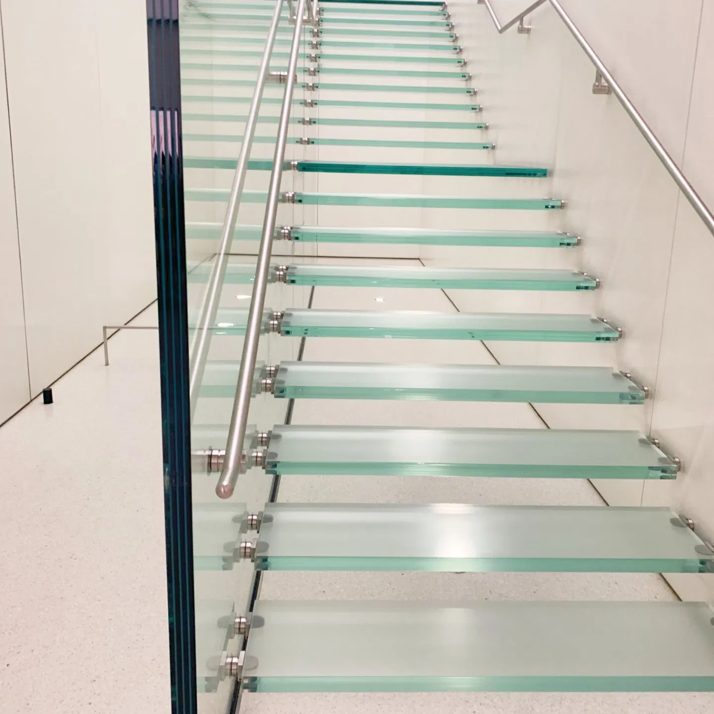 6.38mm 6.76mm 8.38mm 8.76mm 10.38mm PVB Clear/Tinted Laminated Glass Safety Glass for Door Window