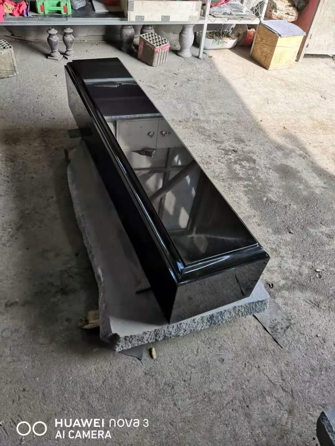 Carved Red Granite New Zealand Memorial Monument Tombstone Headstone