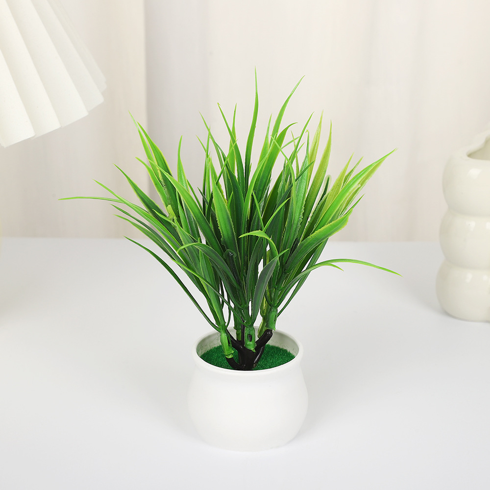 Бонсай искусственный в горшке