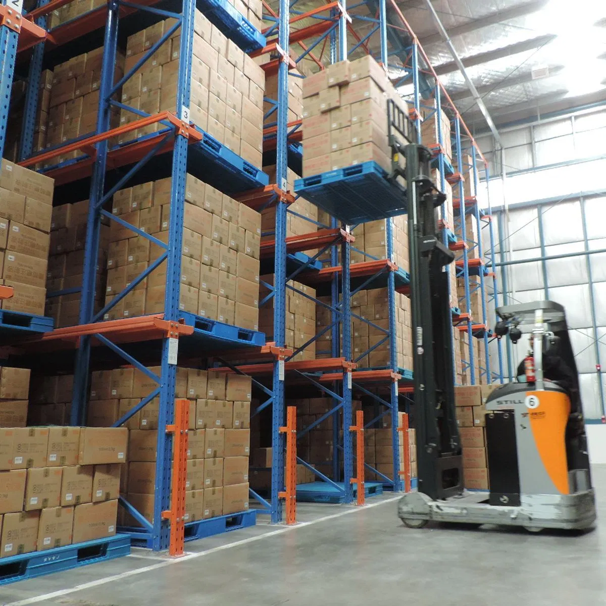Forklift Accessible Racking High-Density Pallet Storage System Drive Through Rack
