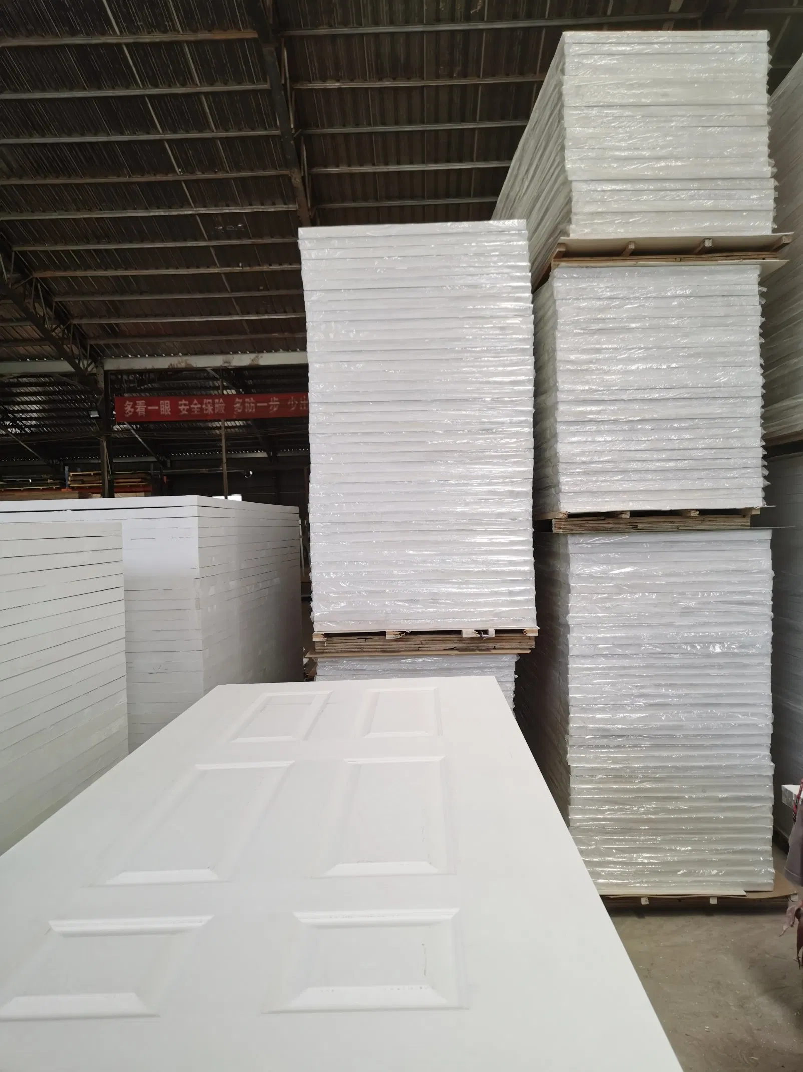 Factory Commercial White Primer HDF Door 700X2100X45mm