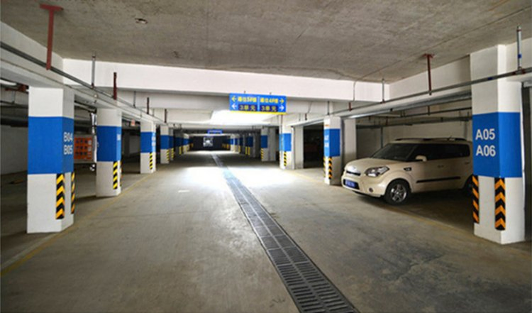 Right Angle Reflective Rubber Corner Wall Guard Protector