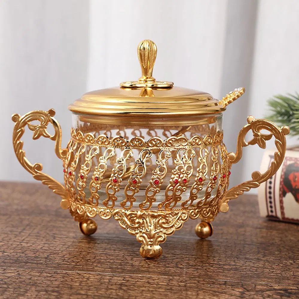 Сахарница с крышкой и ложкой, золотая, 15 см