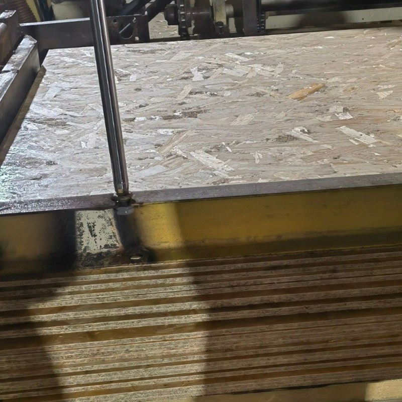 Mirante 4*8FT Waterproof OSB 3 OSB 2 Building Board Roof for Construction Flakeboards Panel OSB Plywood