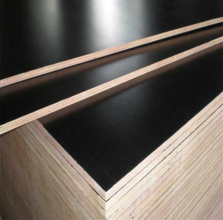 Фанера ламинированная 18мм 1220х2440мм водостойкая