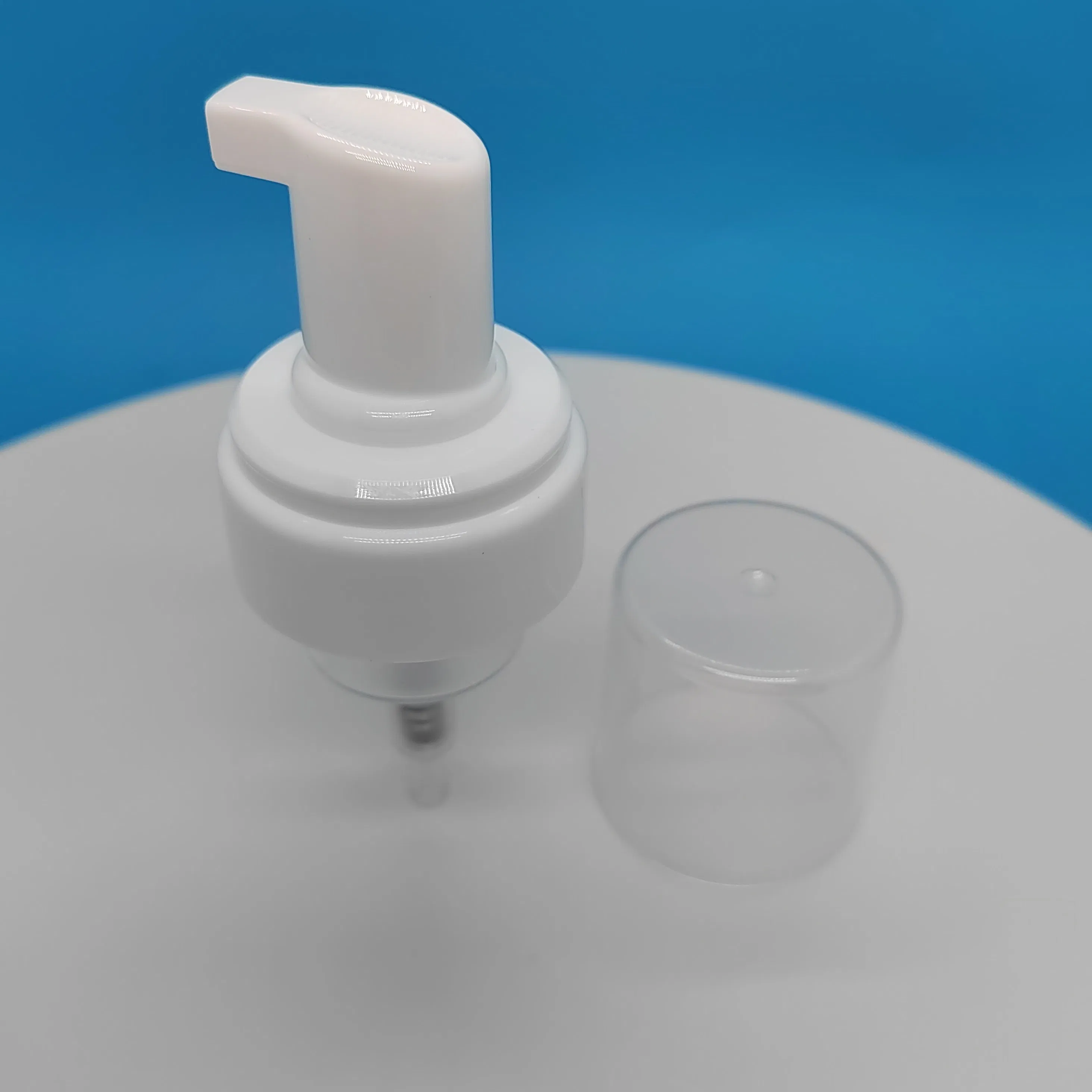 43/410 Baby Shampoo Shower Liquid Soap Plastic Hand Press Foam Pump