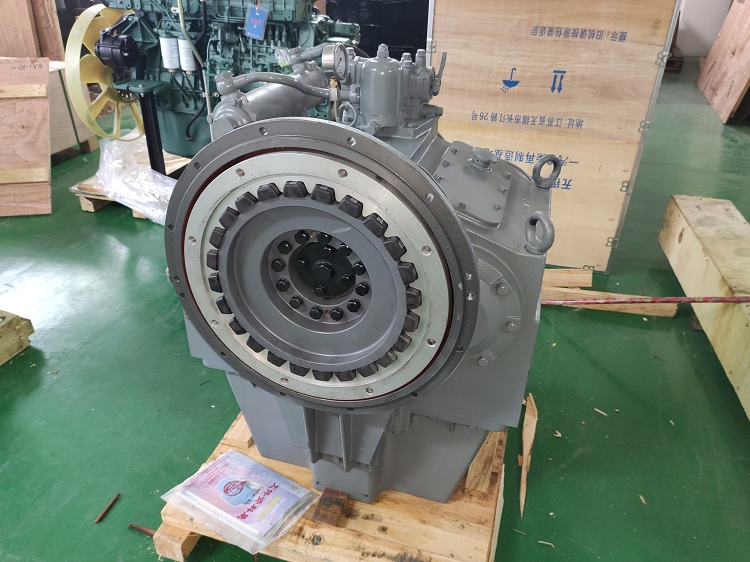 High Quality 1000rpm-2300rpm Advance Gearbox (D300)