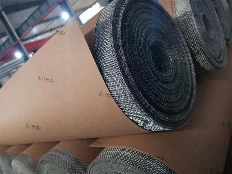 Light Aluminum Alloy Wire/Galvanized Iron Wire /Stainless Steel Wire Weaving Mesh Netting Roll for Anti-Insect