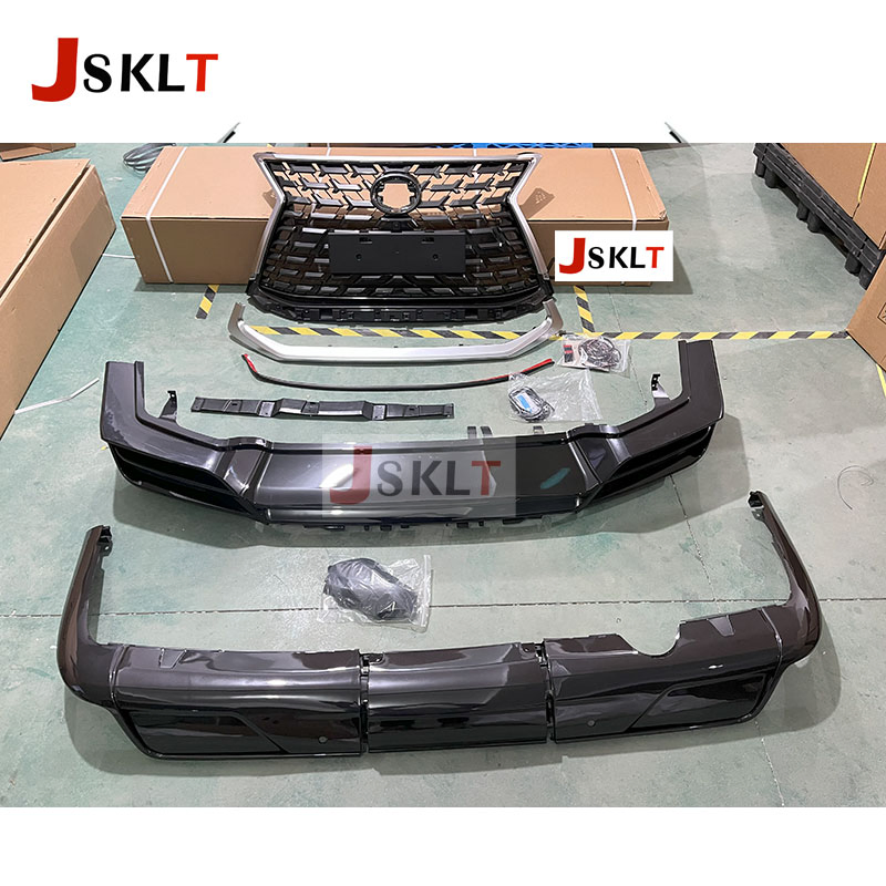 Комплект обвесов Lexus 570 2021: решетка радиатора и накладки на бампера