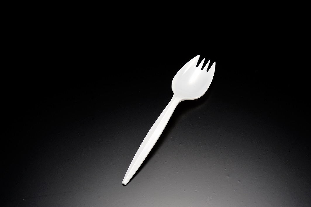 Medium Weight Plastic White / Black Soup Spoon (PP)