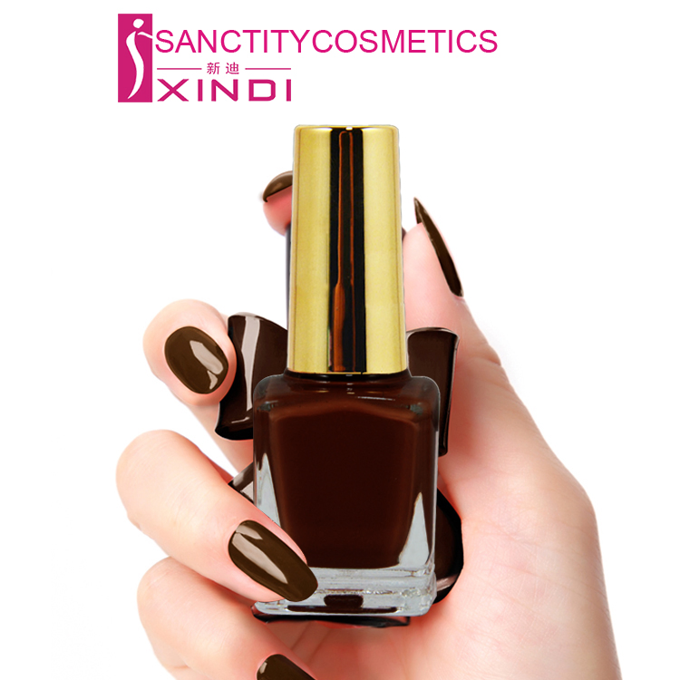 Long Lasting Matte Nail Polish with Shiny Gold Cap