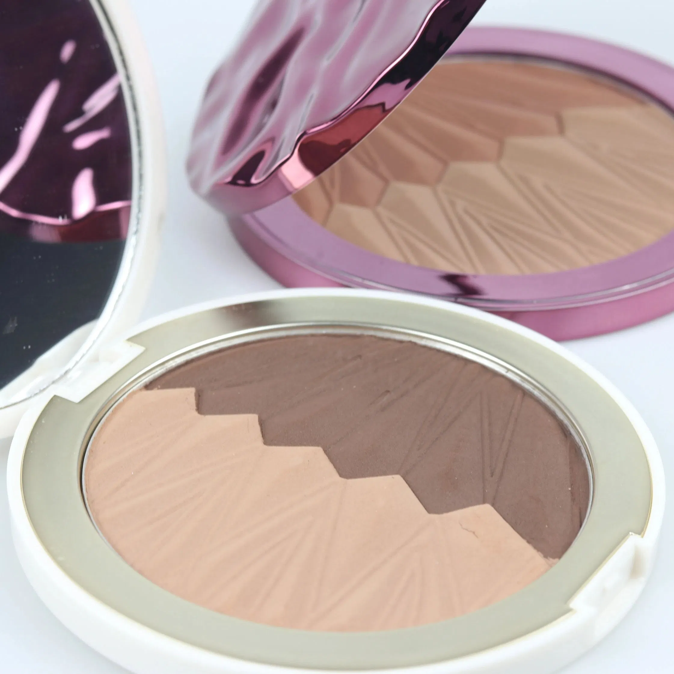 Custom Contouring Powder for Flawless Facial Definition and Shape