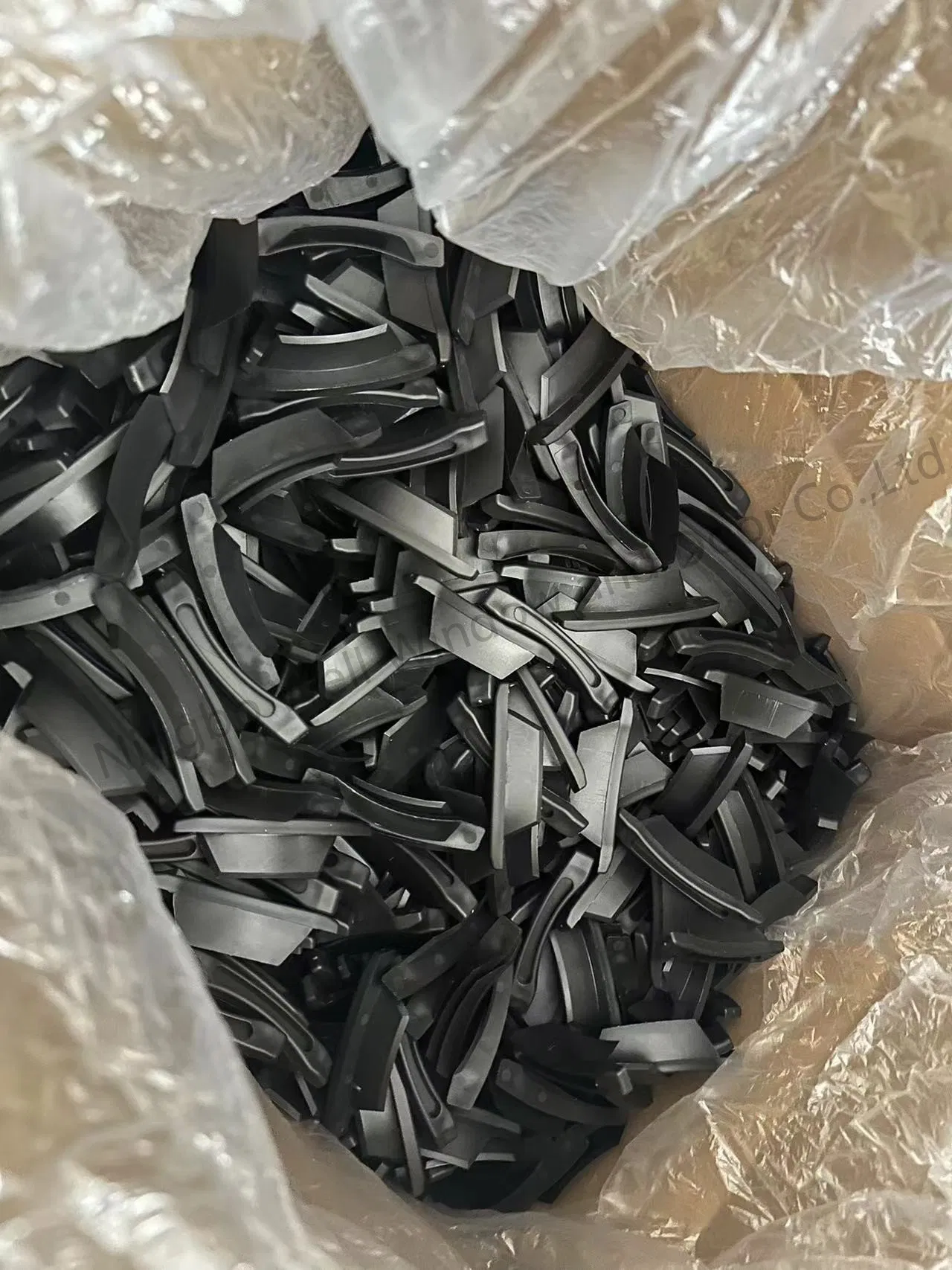 77mm Roller Shutter End Caps Side Locks for Roller Shutters Slats