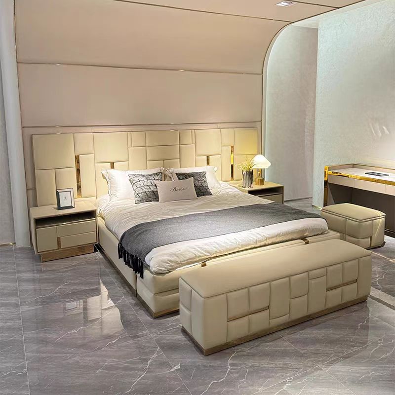 Мебель для спальни кожаная King Size комплект