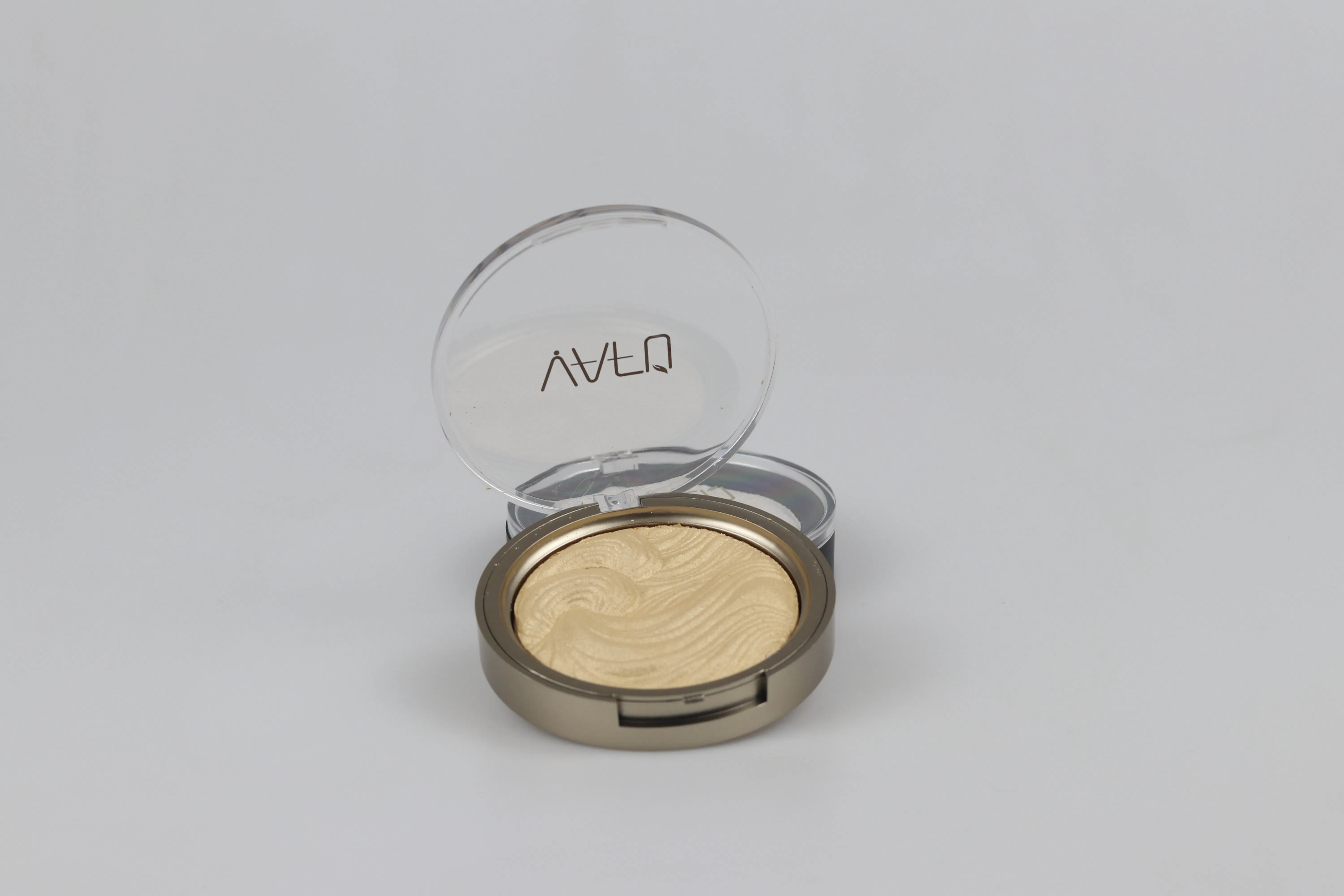 Radiant Glow Illuminating Highlighter for All Skin Tones