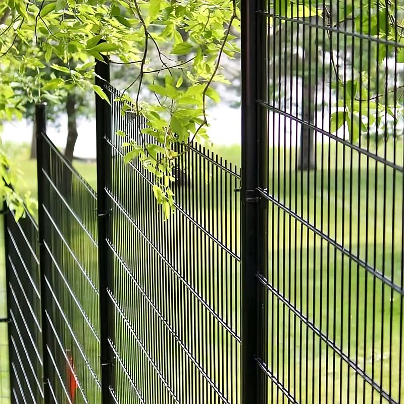 2D Double Wire Mesh Fencing for Gardens and Yards