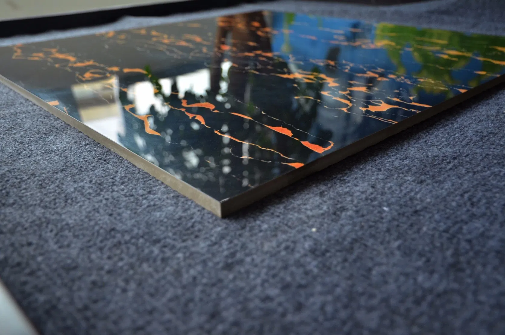 Плитка керамическая глазурованная с термоизоляцией