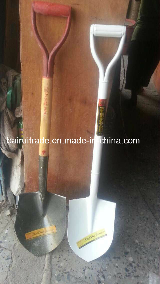 S501 Spade/Shovel with Wooden Handle