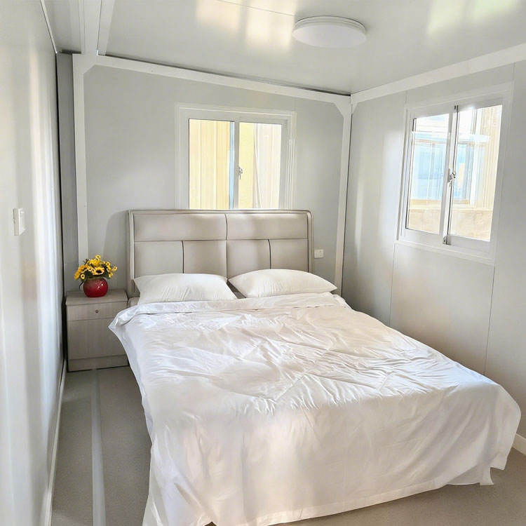 Expandable Prefabricated Villa Prefab Movable Expandable Container Home Portable House with Balcony