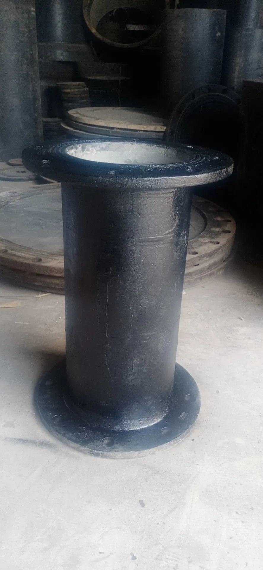 Strong Long-Lasting Ductile Iron Pipe Fittings for Industrial Use