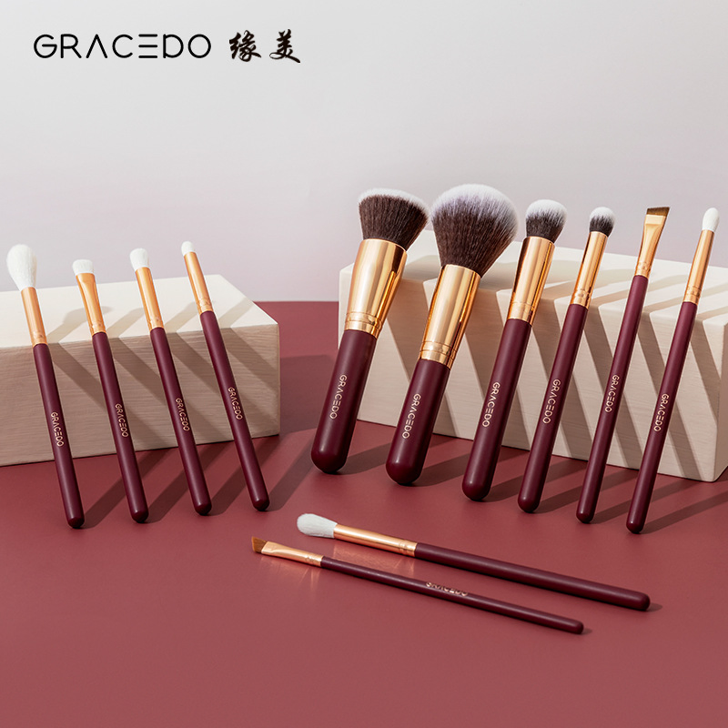 Makeup Brush Complete Kit Foundation Concealer Eyeshadow Beauty Brush