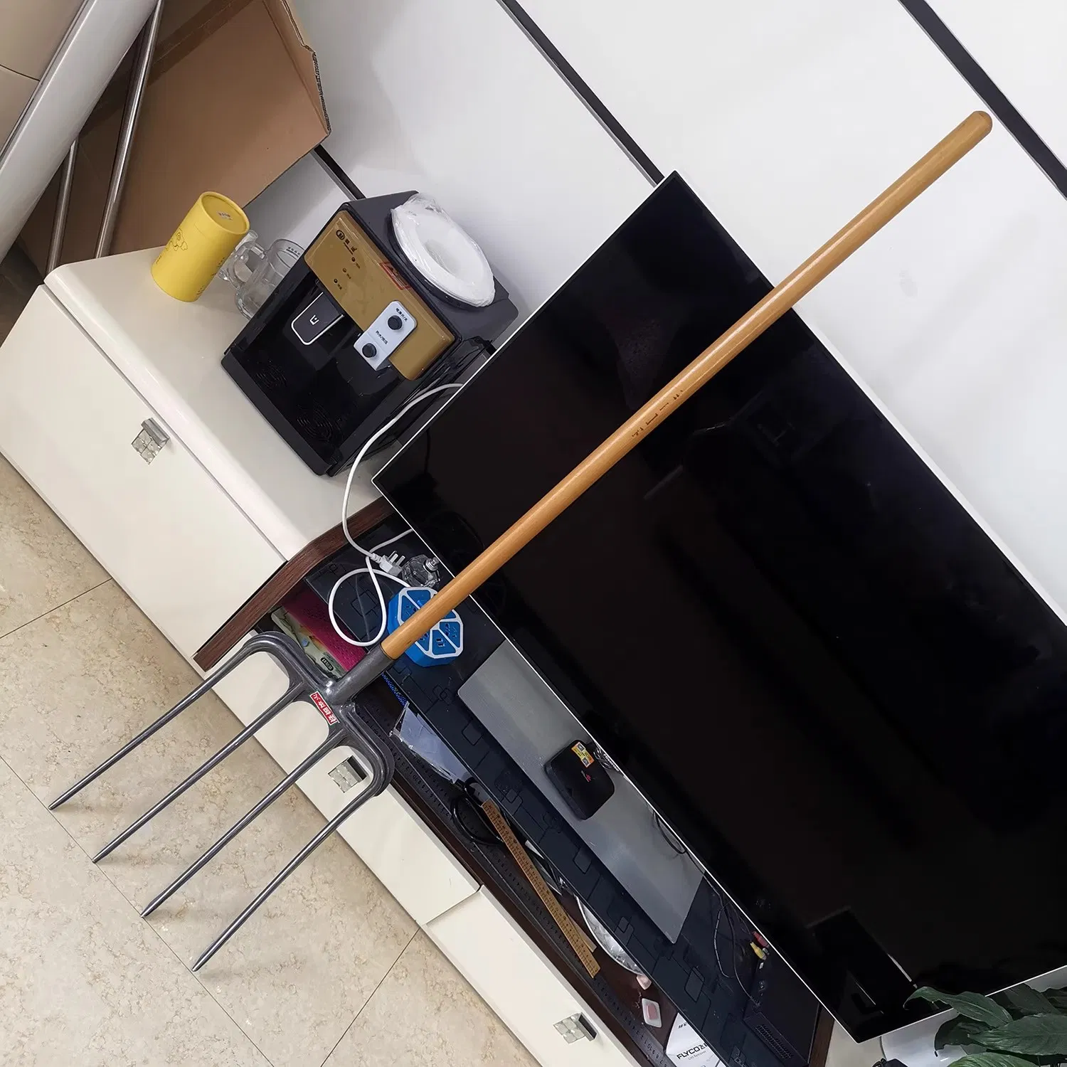 New Arrival Farm and Garden 4 Post Fork