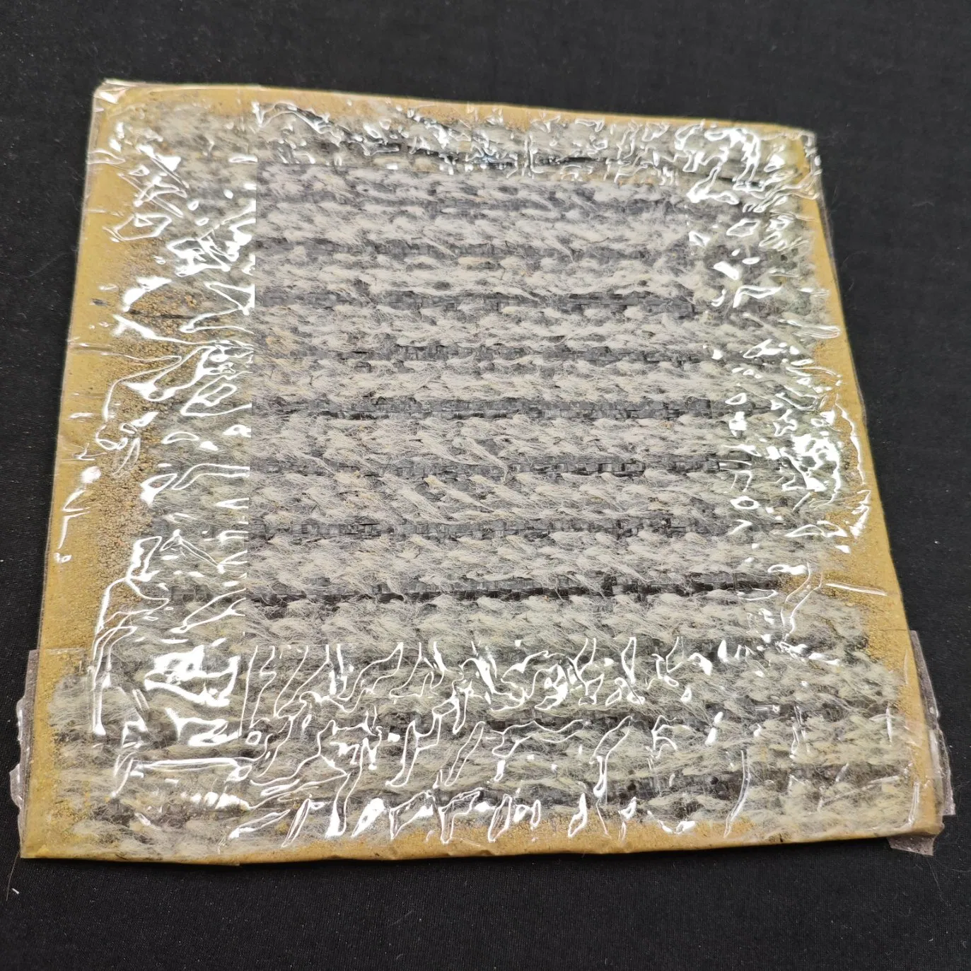 Embroidery Method/Covering Method/Adhesive Method Bentonite Waterproof Blanket for Water Conservancy Project