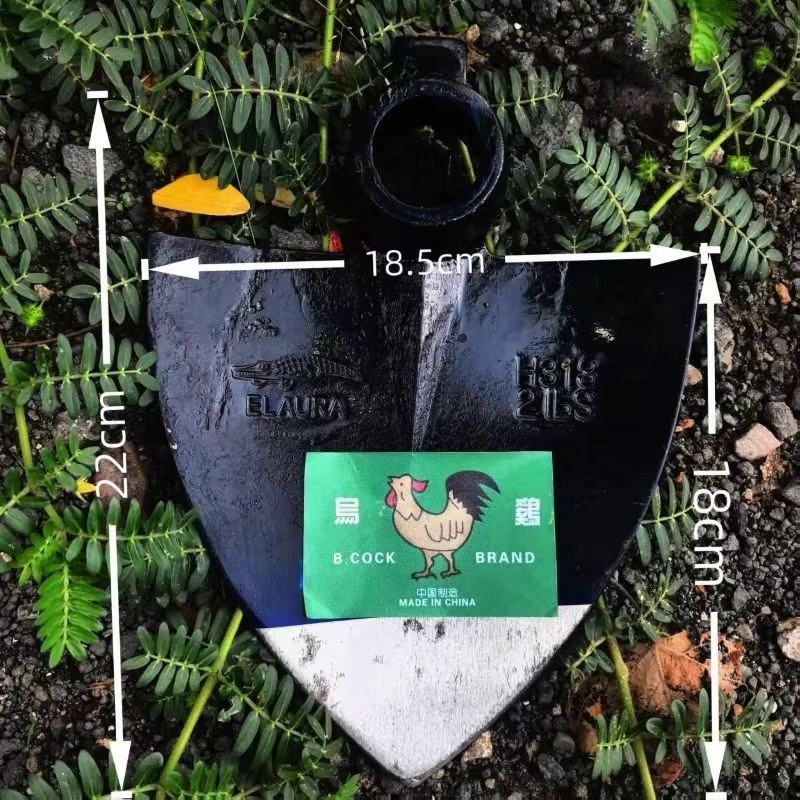 Agriculture Hoe H313 Industrial Grade Rail Steel Hardwood Handle