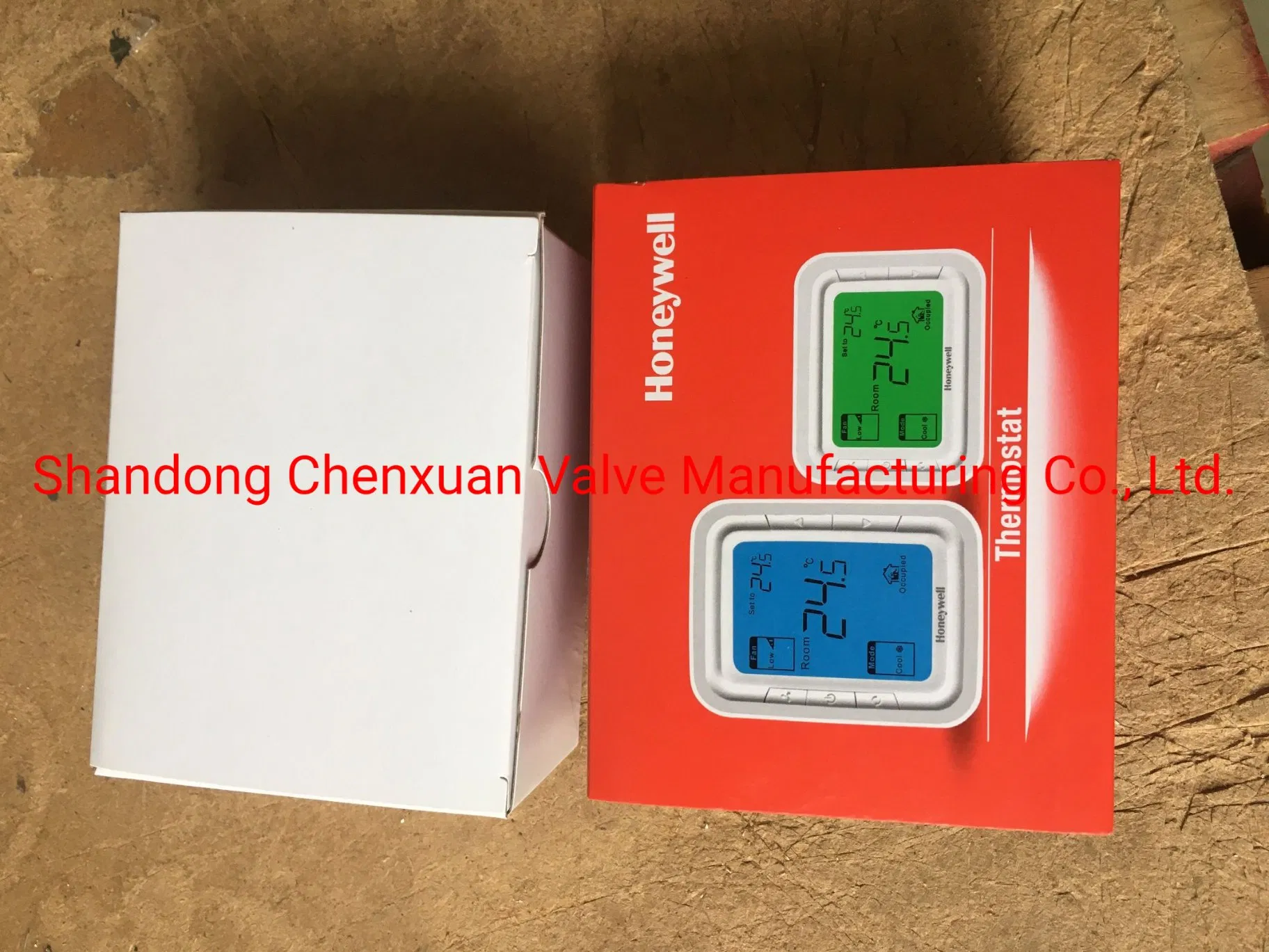 2020 Hot Selling T6861V2wb T6861V2wg Room Thermostat