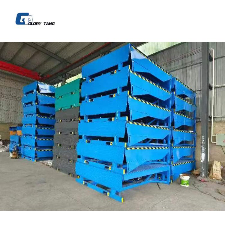 Boarding Bridge Suitable for Loading and Unloading at The Warehouse Entrance