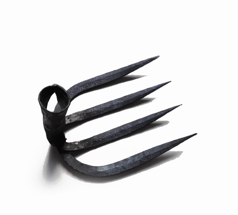 3 Teeth Heavy Carbon Steel Rake for Farming Garden Tools