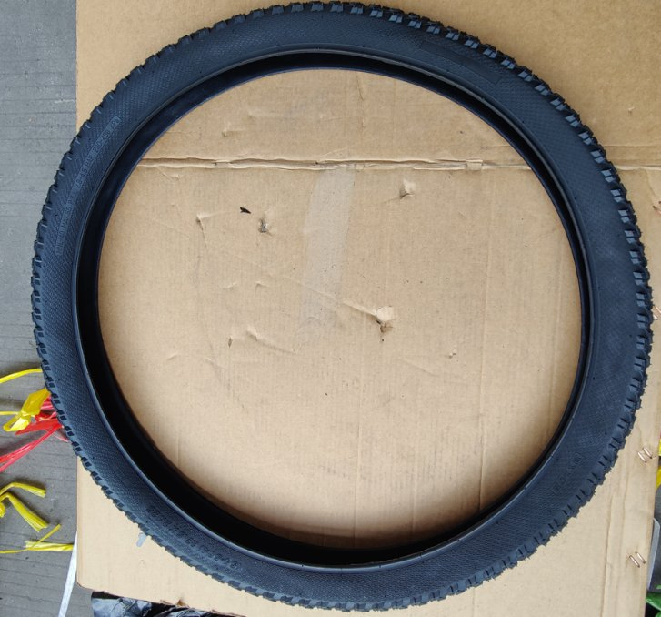 Велосипедная покрышка 27.5x2.125, черная