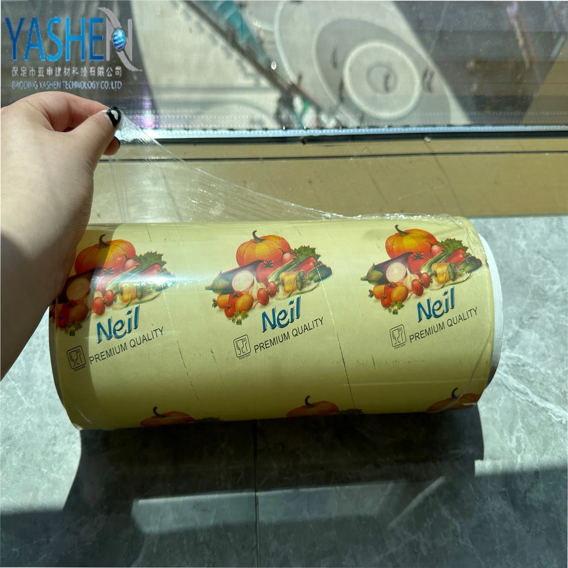 Food Grade Packaging PVC Cling Film Wrap Roll