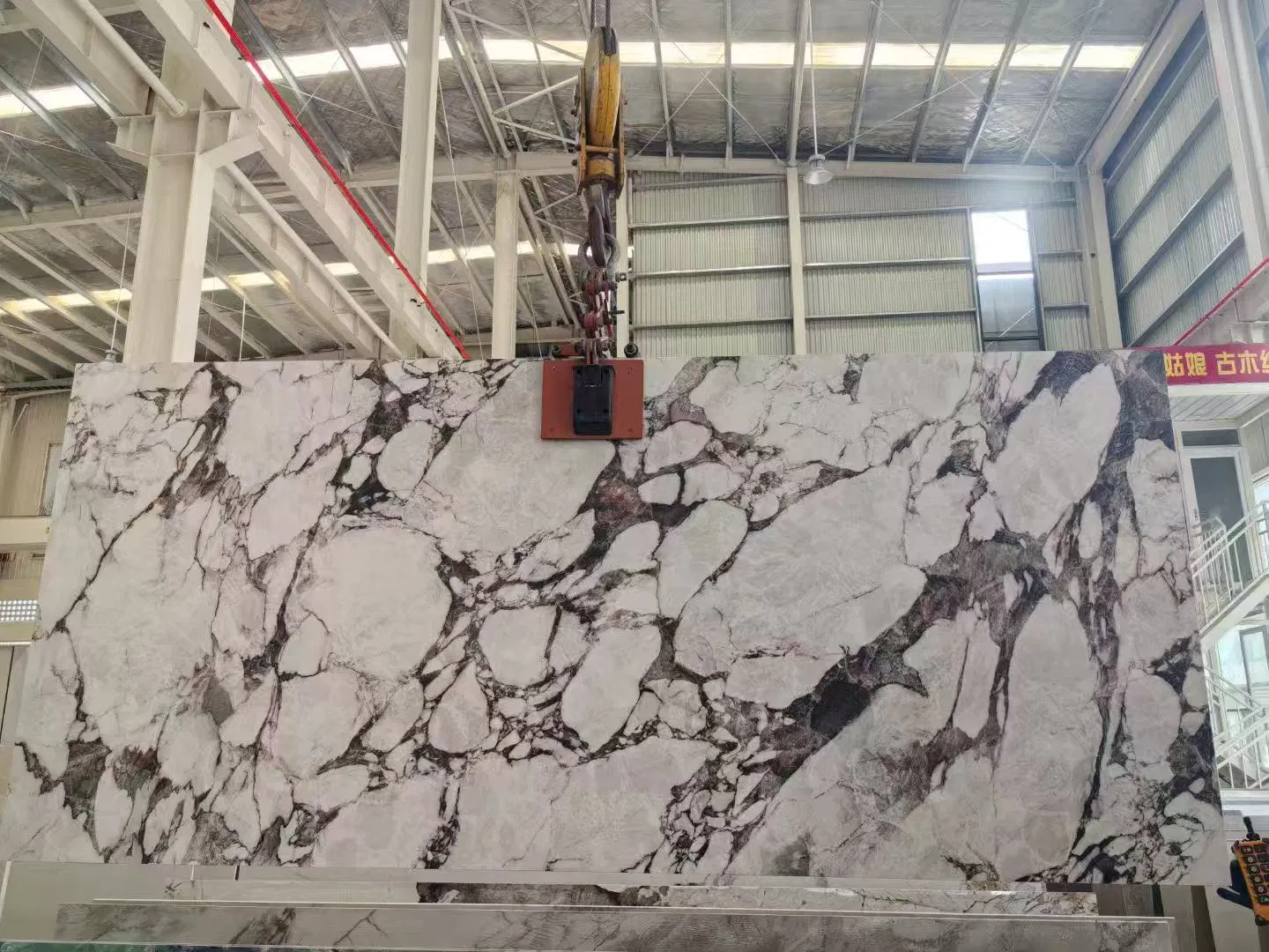 Sleek Custom Sintered Stone Kitchen Island Countertop Design