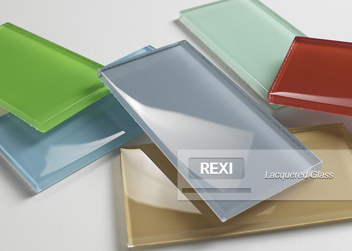 Exquisite Chinese Handcrafted Glass Decor for Wholesale Buyers