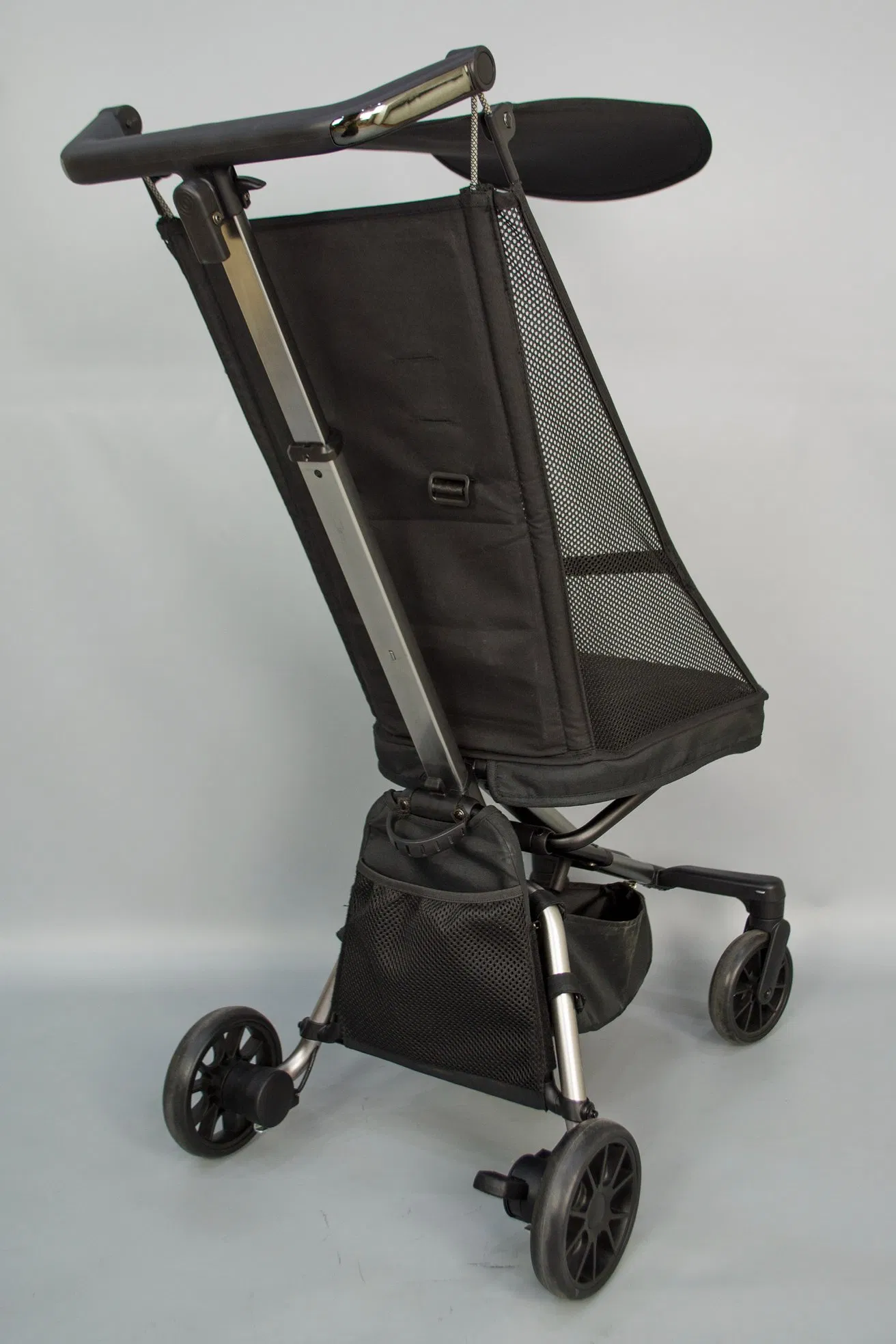 Budget Friendly Z4 Fold Rider with Double Storage Basket for Parents